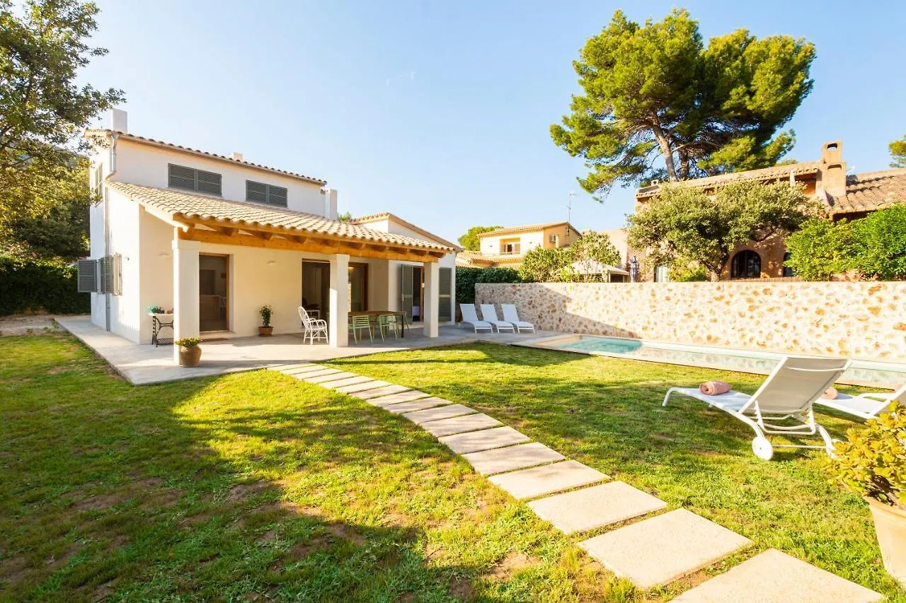Mar Clara Villa Cala de Sant Vicenc Spanyolország